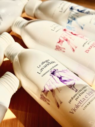 S príchodom jesene sa svet spomaľuje. Teplé lúče slnka nahrádza jemný vánok, vôňa kávy a kníh sa mieša s čerstvo vypratou...